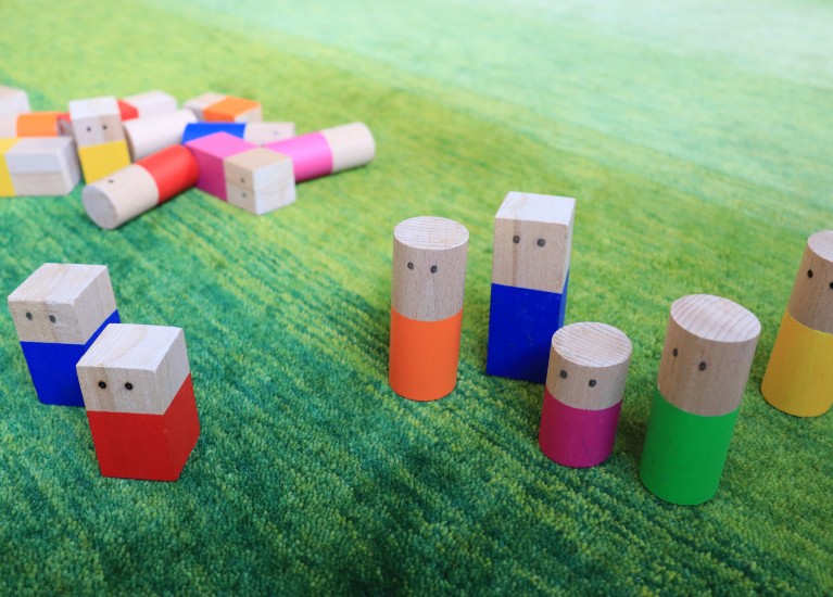 Eindrücke aus der Praxis Marie-Ann von Detten - Eine Familienaufstellung mit Holzfiguren